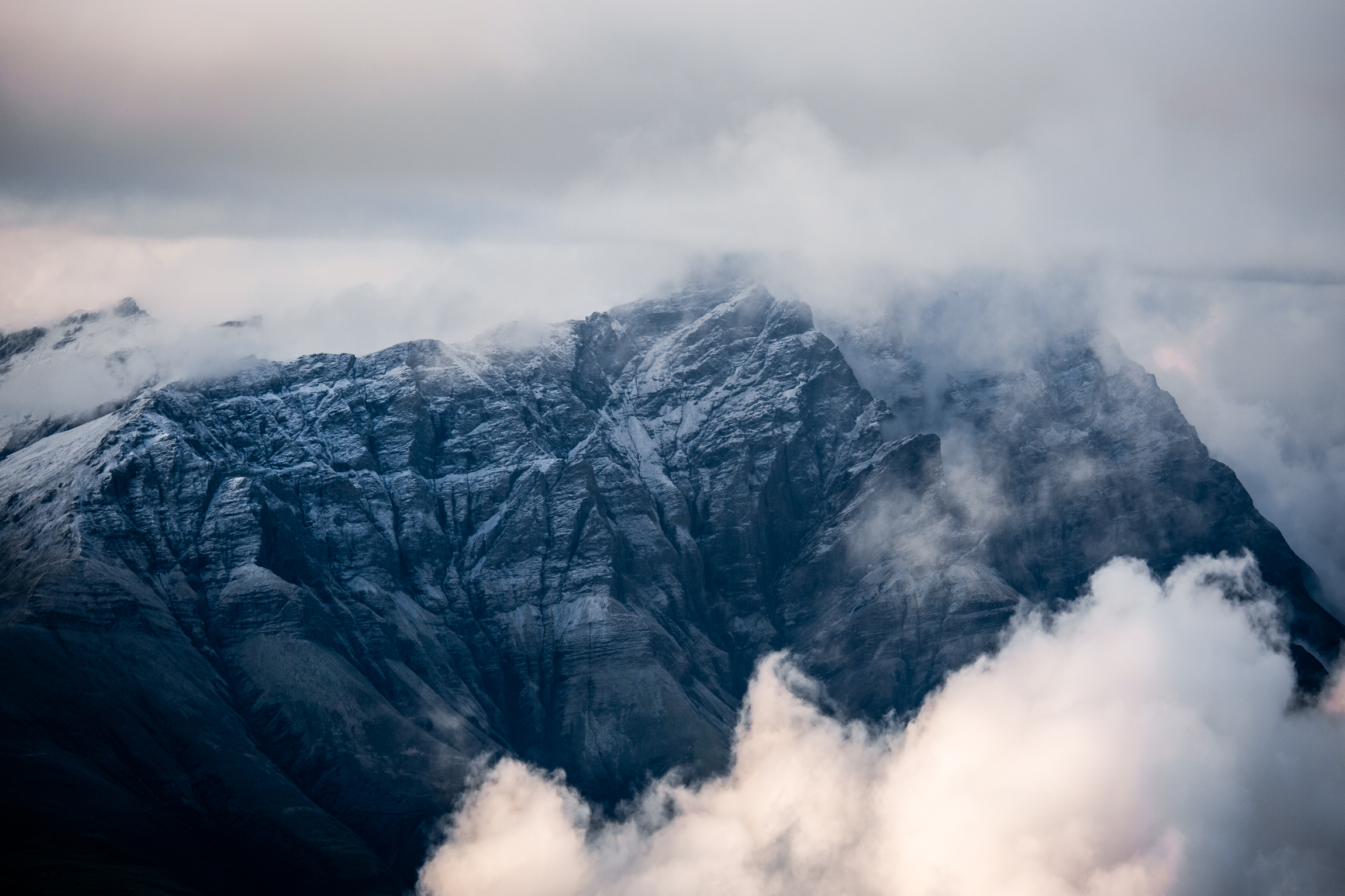 城市漫步的气味与节奏